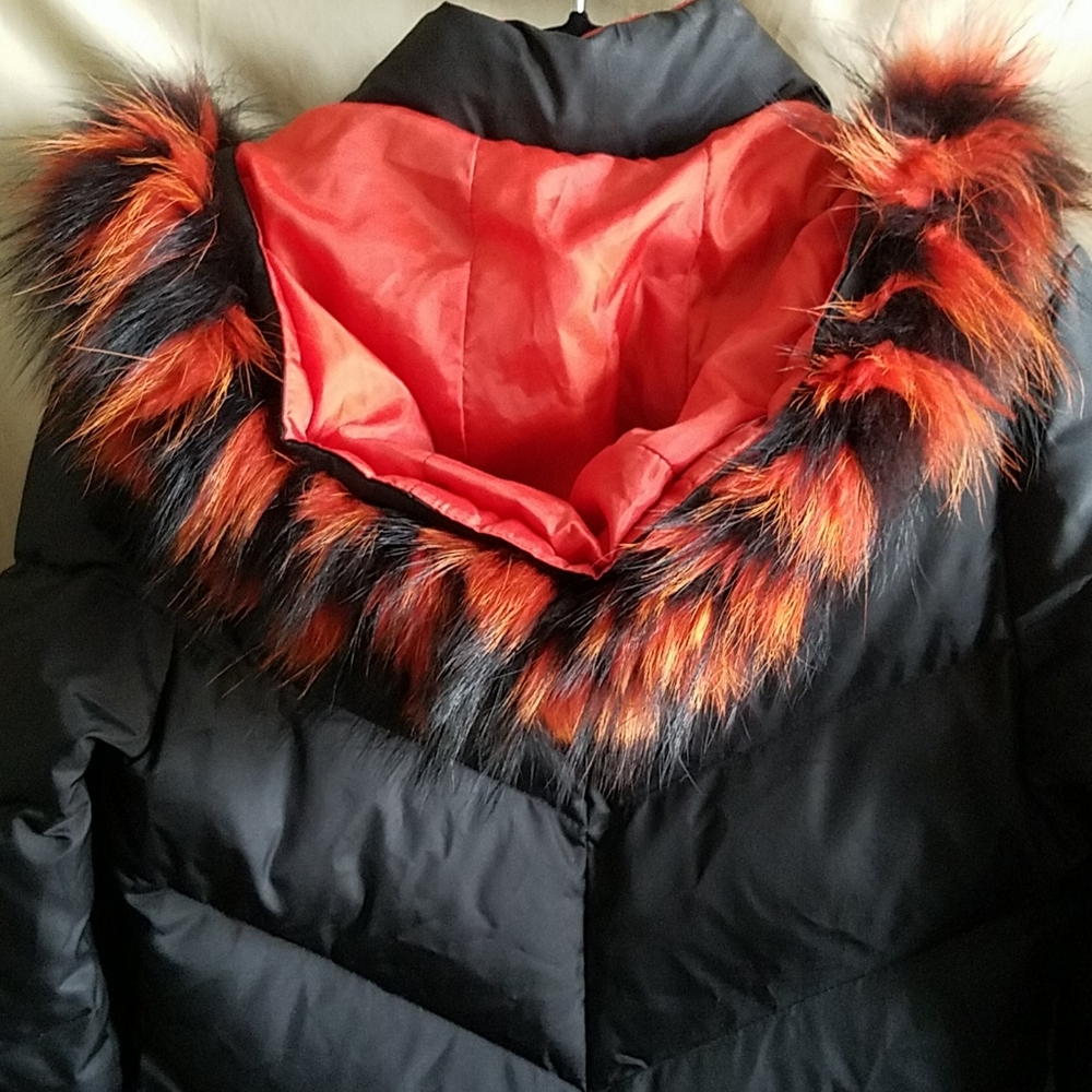Bisou Bisou long down coat. S Black, detach hood - Picture 9 of 14